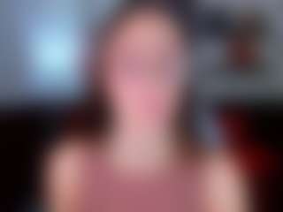 Live cam show with Lexi-Split - Wet on liverealitysex.com