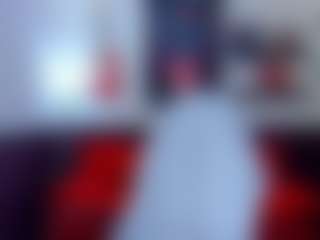 Live cam show with Lexi-Split - Flashing on Mixed Magazine Live