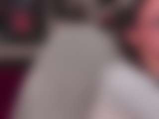Lexi-Split's Live Sex Cam Show