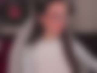 Live cam show with Lexi-Split - Bedroom Brown Hair on CamwithHer