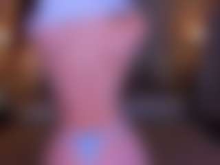 Lexi-Split's Live Sex Cam Show