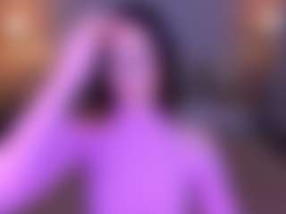 Live cam show with Lexi-Split - Petite Teen (18+) on Porn Luv