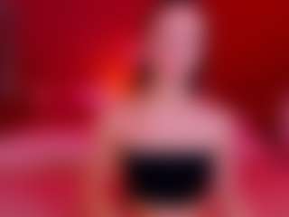 Live cam show with Lexi-Split - Spank on WildCum