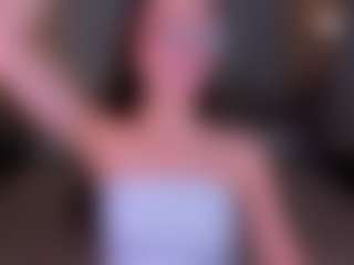 Lexi-Split's Live Sex Cam Show