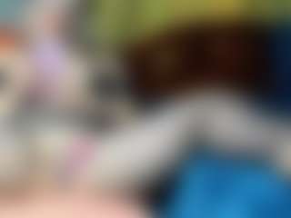 BRENDAMILFHOT's Live Sex Cam Show