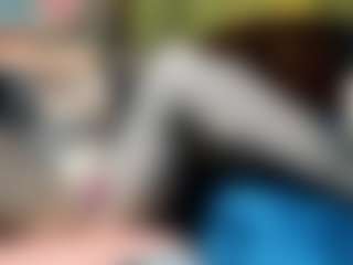 BRENDAMILFHOT's Live Sex Cam Show