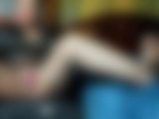 BRENDAMILFHOT's Live Sex Cam Show