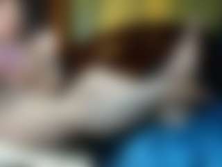 BRENDAMILFHOT's Live Sex Cam Show