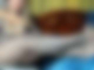 BRENDAMILFHOT's Live Sex Cam Show