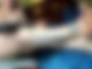 Live cam show with BRENDAMILFHOT - Thin on Dare Cams