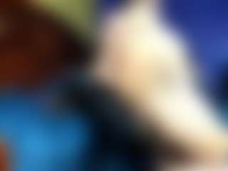 Live cam show with BRENDAMILFHOT - Mature on AdultVida.com