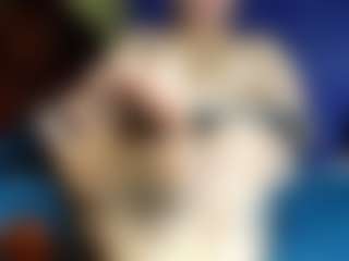 Live cam show with BRENDAMILFHOT - Bondage on AdultVida.com