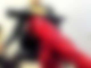 Live cam show with BRENDAMILFHOT - Thin on Soda Cam