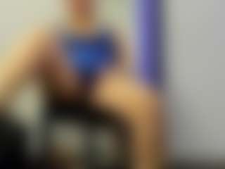 Live cam show with BRENDAMILFHOT - Joi on CamwithHer