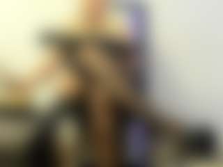 BRENDAMILFHOT's Live Sex Cam Show