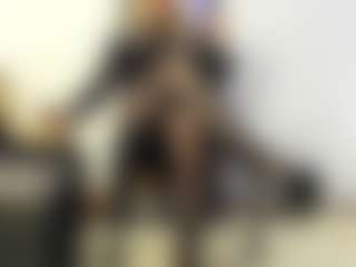 BRENDAMILFHOT MILF webcam performer live streaming