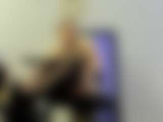 Live cam show with BRENDAMILFHOT - Normal on CSO-WL
