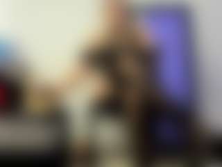 BRENDAMILFHOT's Live Sex Cam Show