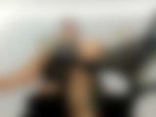 BRENDAMILFHOT's Live Sex Cam Show