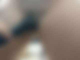 BRENDAMILFHOT's Live Sex Cam Show