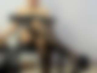 BRENDAMILFHOT's Live Sex Cam Show