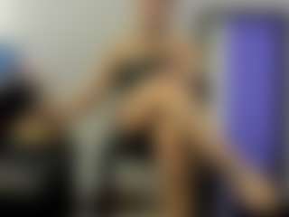 BRENDAMILFHOT's Live Sex Cam Show