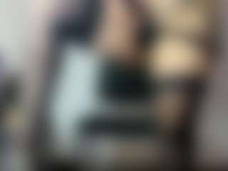 BRENDAMILFHOT's Live Sex Cam Show