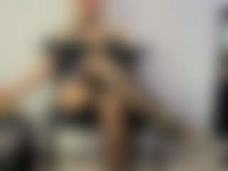 BRENDAMILFHOT's Live Sex Cam Show
