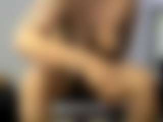 Live cam show with BRENDAMILFHOT - Middle Aged on CamSodaAdn