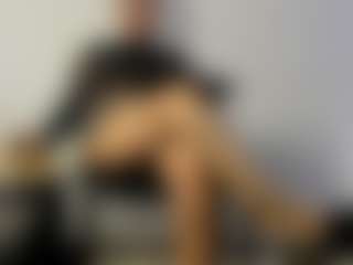 BRENDAMILFHOT's Live Sex Cam Show