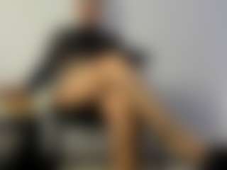 BRENDAMILFHOT's Live Sex Cam Show