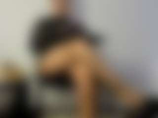 BRENDAMILFHOT's Live Sex Cam Show