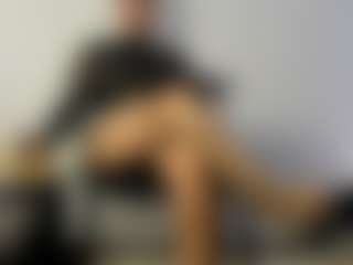 BRENDAMILFHOT's Live Sex Cam Show