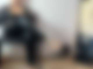 BRENDAMILFHOT MILF webcam performer live streaming