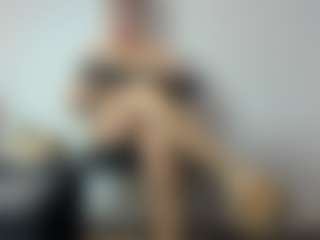 BRENDAMILFHOT's Live Sex Cam Show