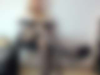 BRENDAMILFHOT's Live Sex Cam Show