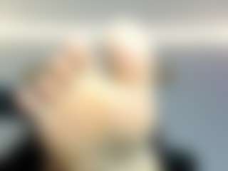 BRENDAMILFHOT's Live Sex Cam Show
