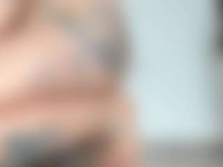 BRENDAMILFHOT's Live Sex Cam Show