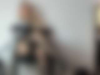 BRENDAMILFHOT's Live Sex Cam Show
