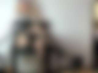 BRENDAMILFHOT's Live Sex Cam Show