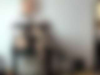Live cam show with BRENDAMILFHOT - Control on nudelive.tv
