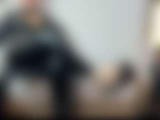 BRENDAMILFHOT's Live Sex Cam Show