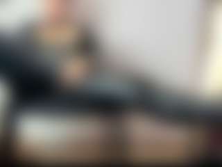 BRENDAMILFHOT's Live Sex Cam Show