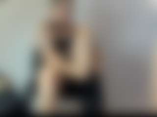BRENDAMILFHOT's Live Sex Cam Show