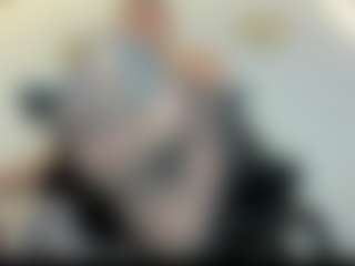 BRENDAMILFHOT's Live Sex Cam Show