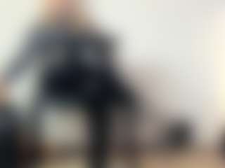 Live cam show with BRENDAMILFHOT - Blonde Hair Middle Aged on AdultVida.com
