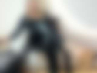 Live cam show with BRENDAMILFHOT - Middle Aged on CamwithHer