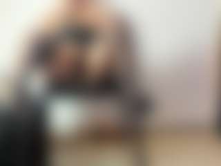 BRENDAMILFHOT's Live Sex Cam Show