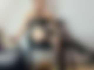 BRENDAMILFHOT's Live Sex Cam Show