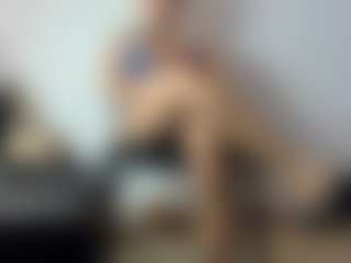 Live cam show with BRENDAMILFHOT - Blonde Hair MILF on Camsoda